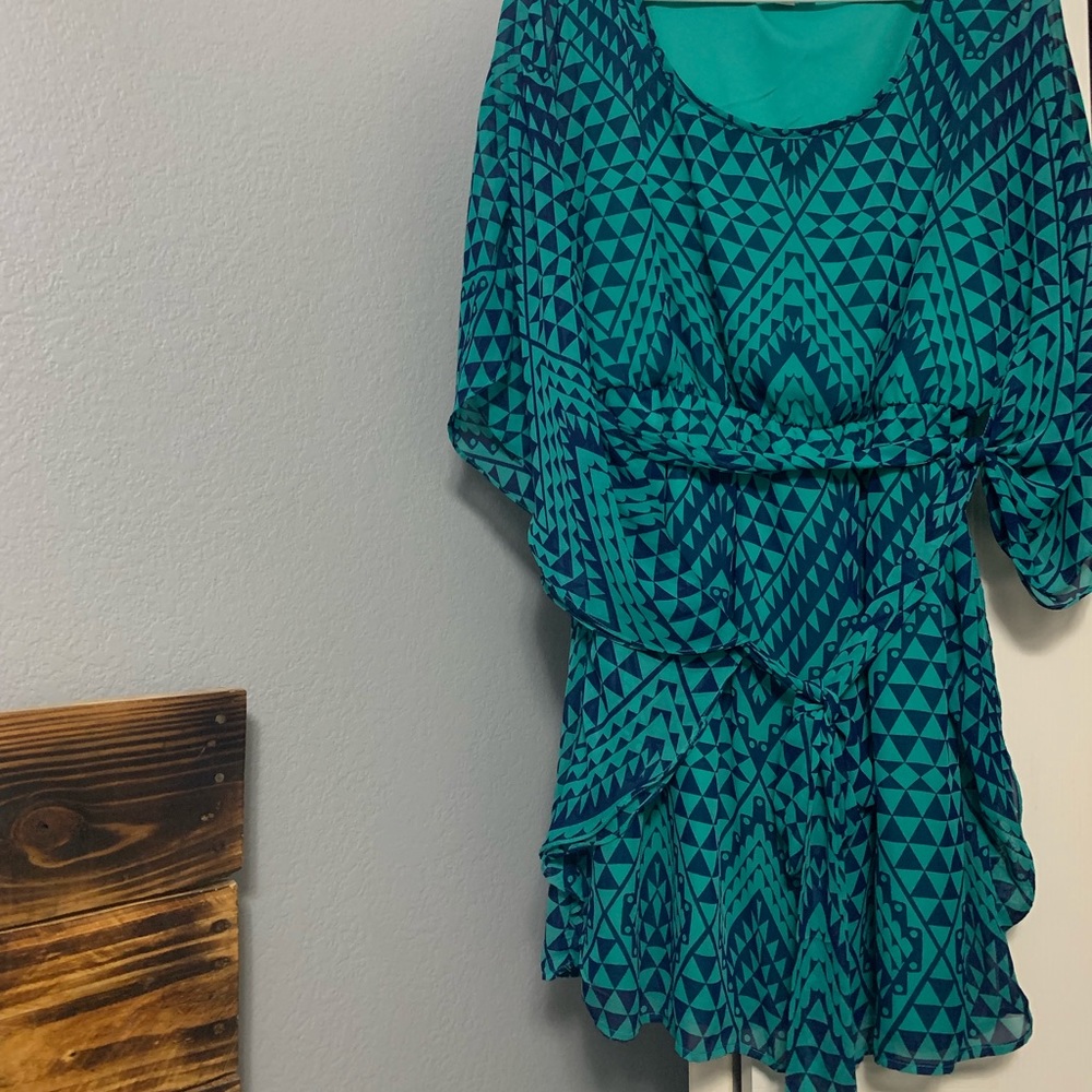 Patterned flowy dress